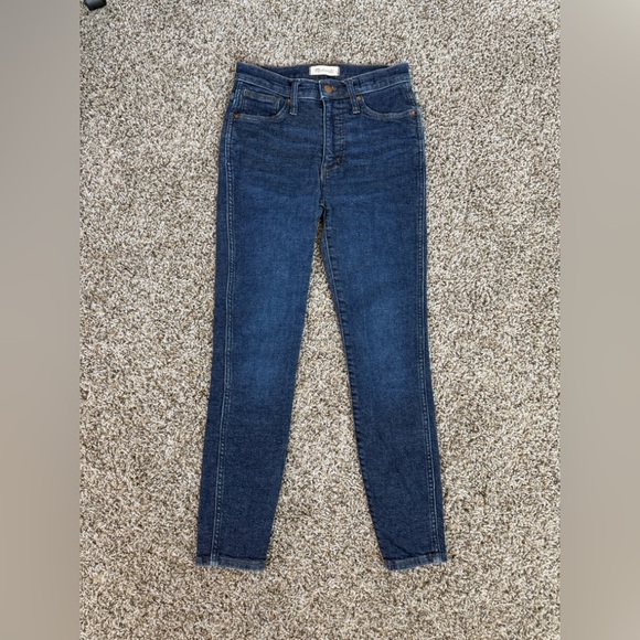 Madewell 10” High Rise Skinny Jeans | 26 🔥CLEAR THE CLOSET - Picture 1 of 3